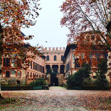 Castello Di Piovera エクステリア 写真