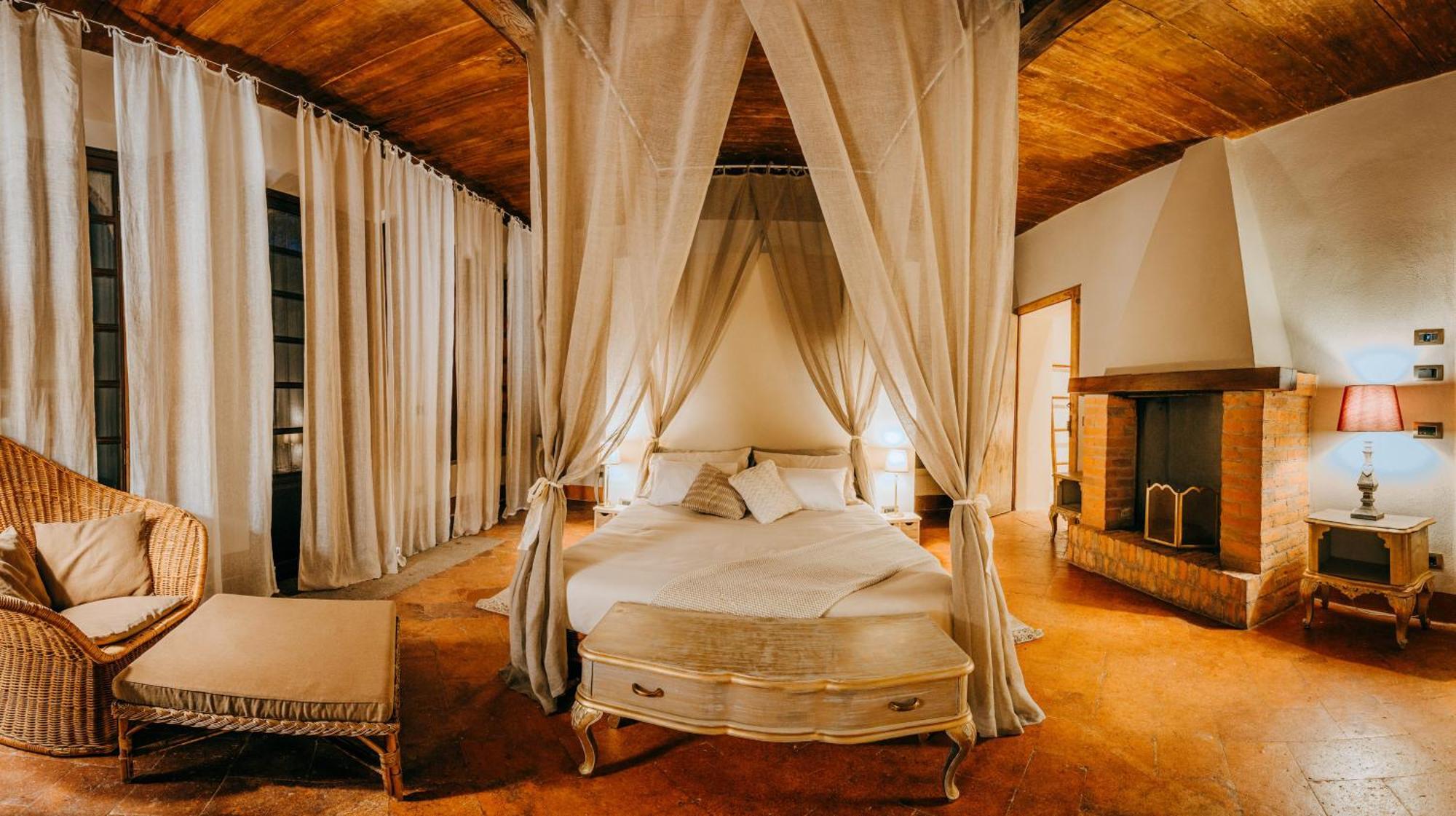 Castello Di Piovera エクステリア 写真