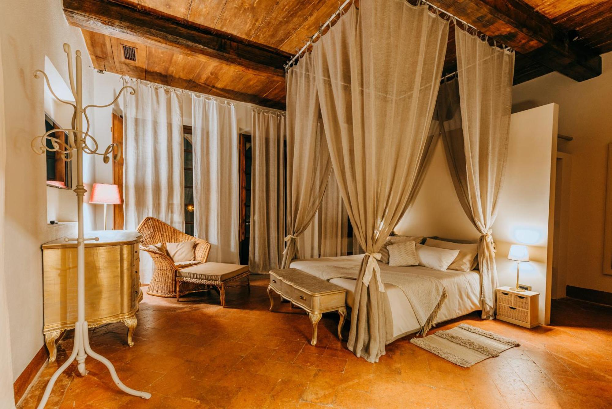 Castello Di Piovera エクステリア 写真